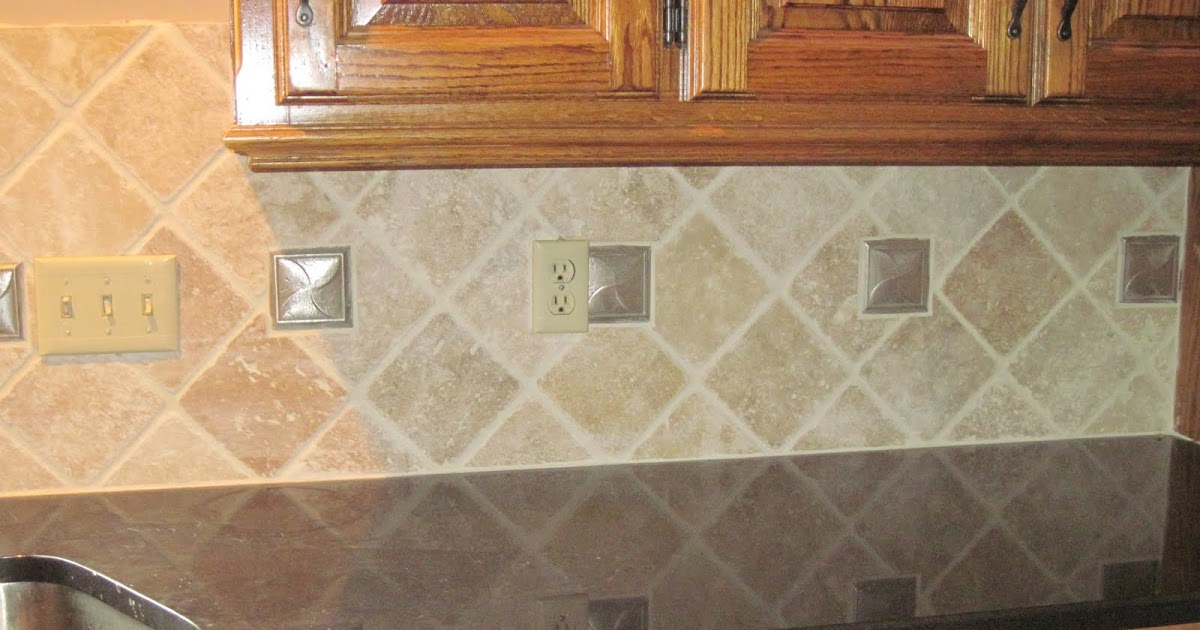 Drennon's Custom Tile: Travertine Backsplash/ Diamond pattern