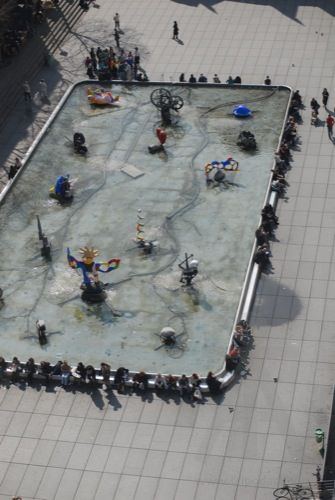 [Fountain+Stravinsky+-+Jean+Tinguely.jpg]