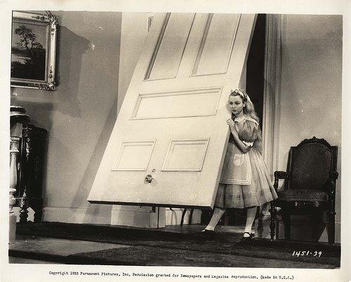 [Alice+In+Wonderland,+still,+Paramount,+1933-+px8.jpg]