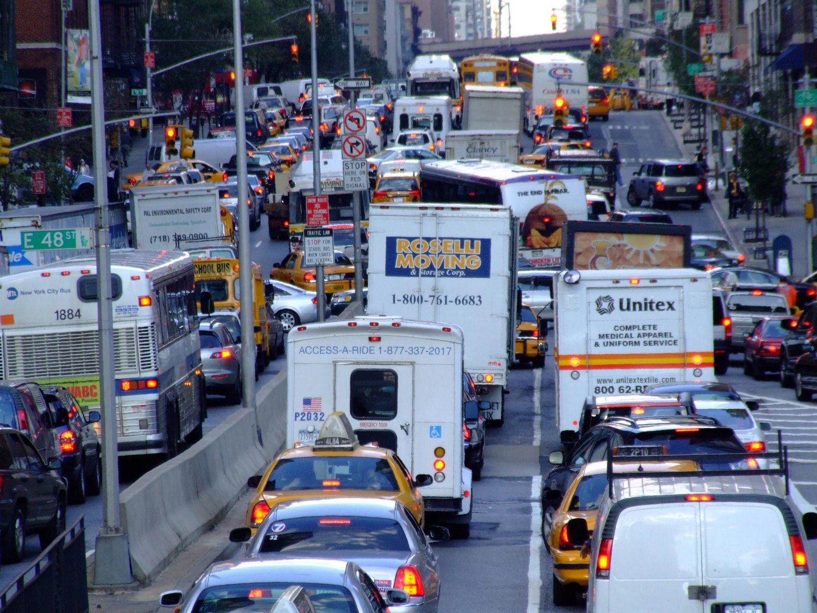 [498073439OTplhK_fs.jpg]