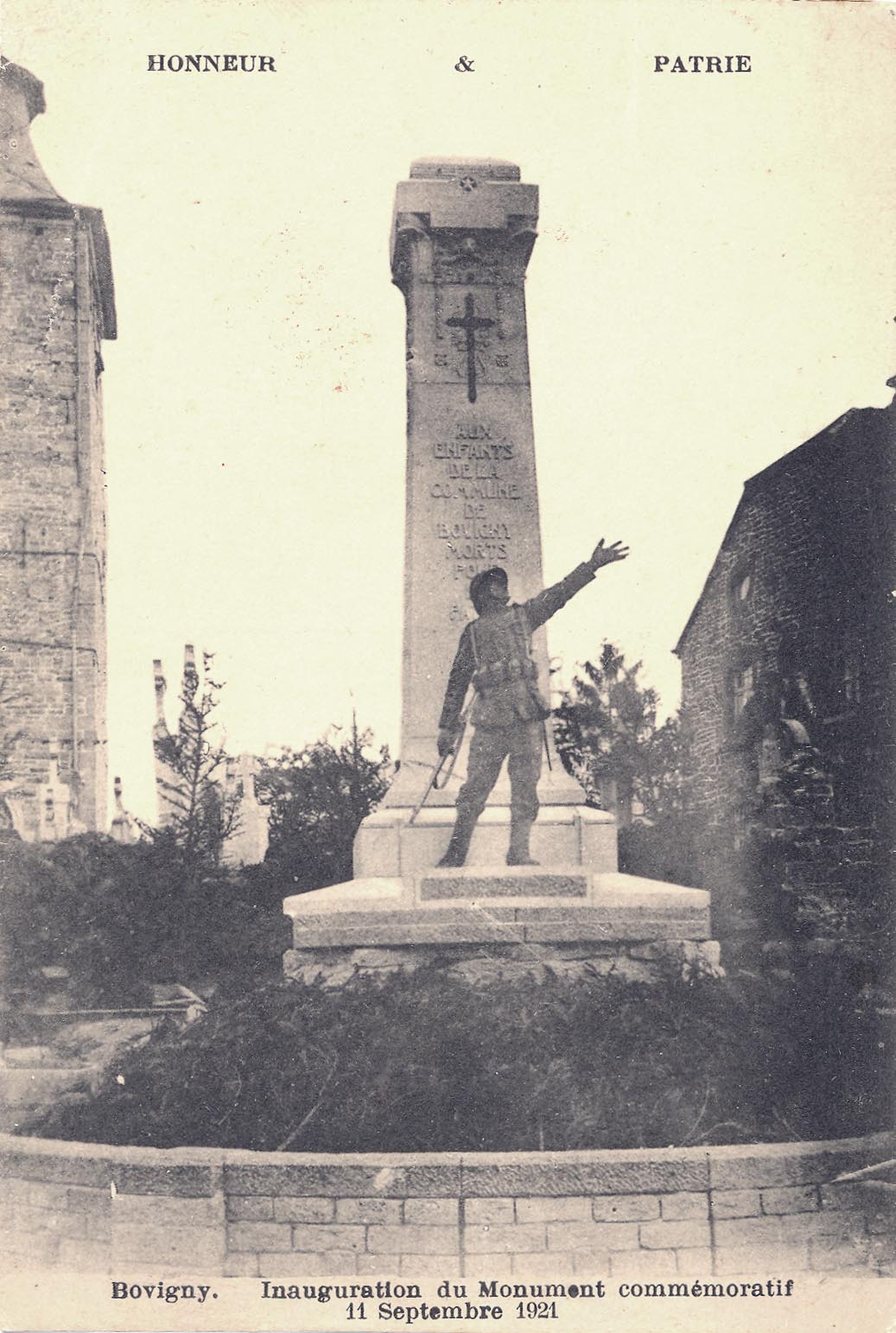 [monument_1921.jpg]