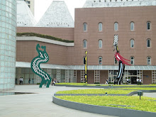 sculptures at millenia walk