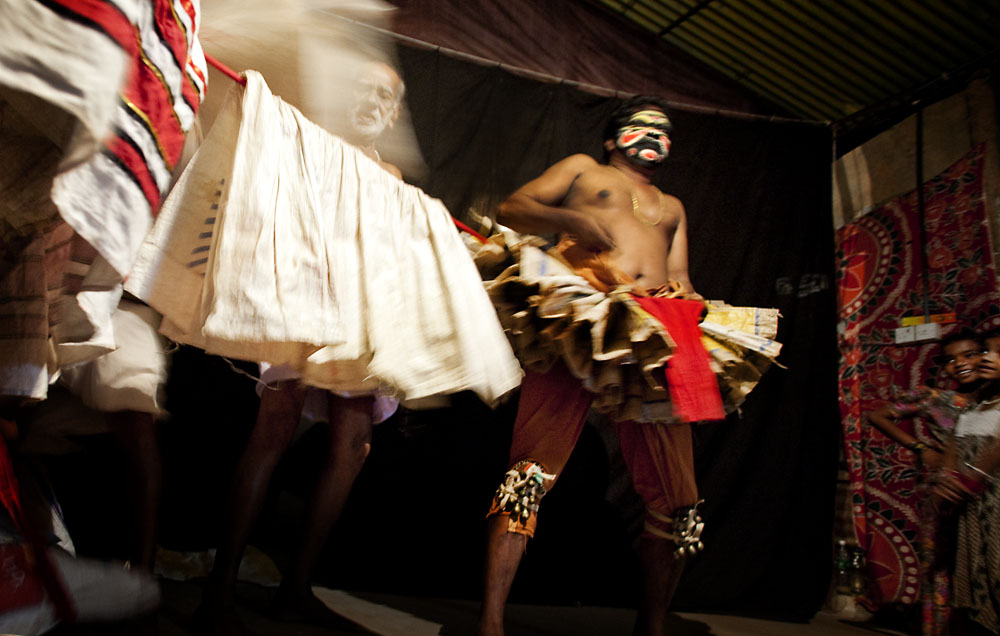 [08+kathakali.jpg]