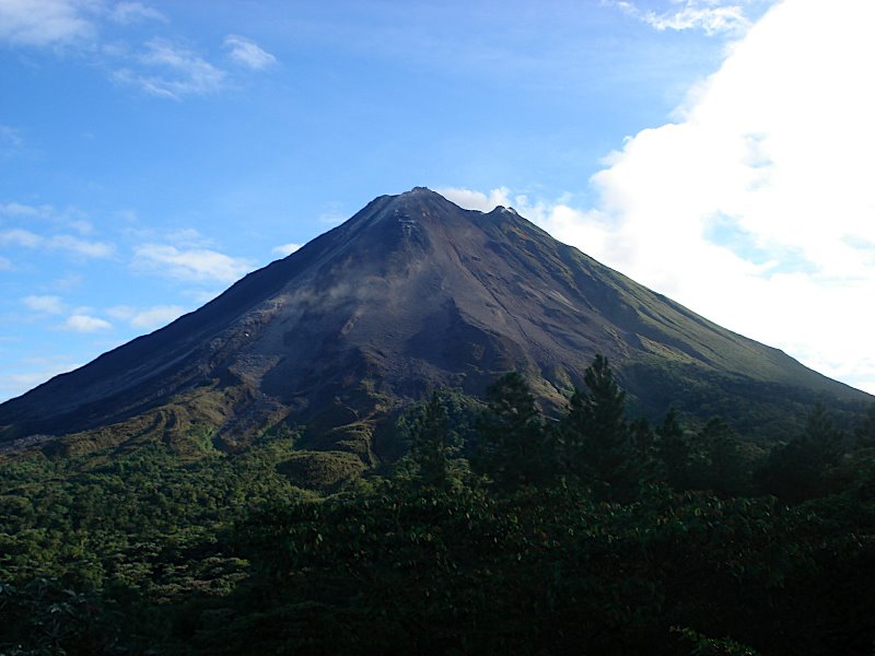 [volcan.JPG]