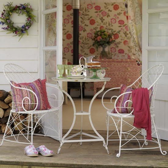 jamaica byles Outdoor Dining