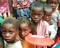 Mil niños murieron de hambre