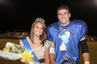 Montgomery Catholic Crowns 2010 Homecoming Court 1