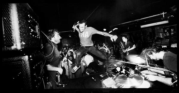 [Ben+Harper+&+R7.jpg]