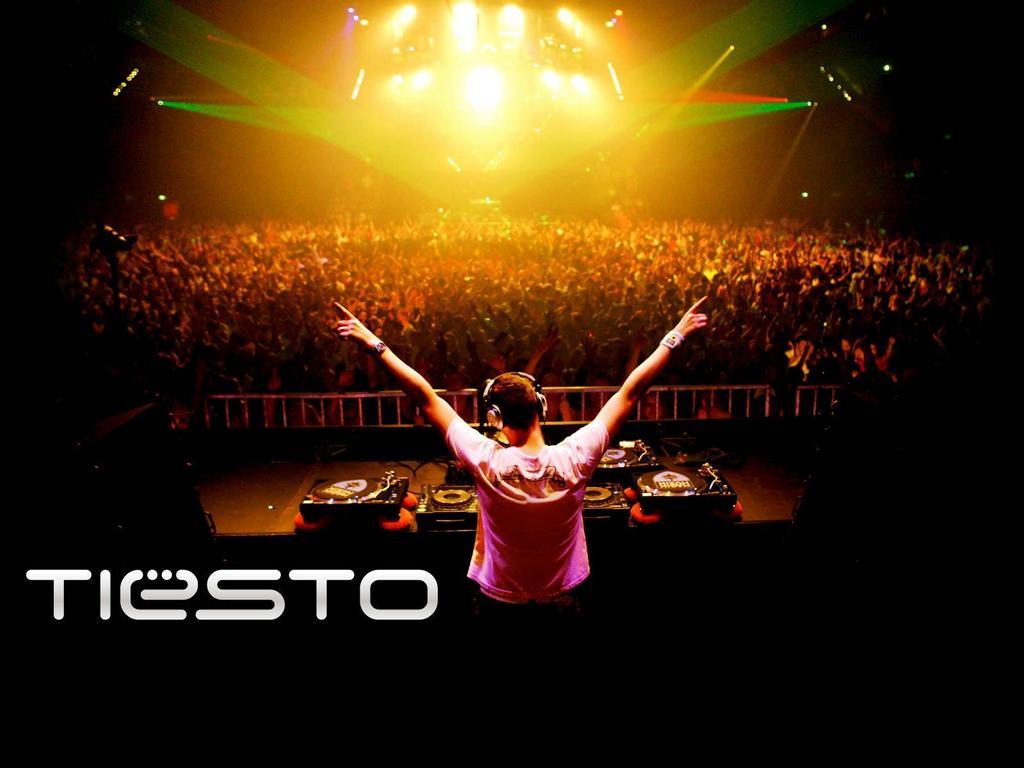 Tiesto show at Austin Music