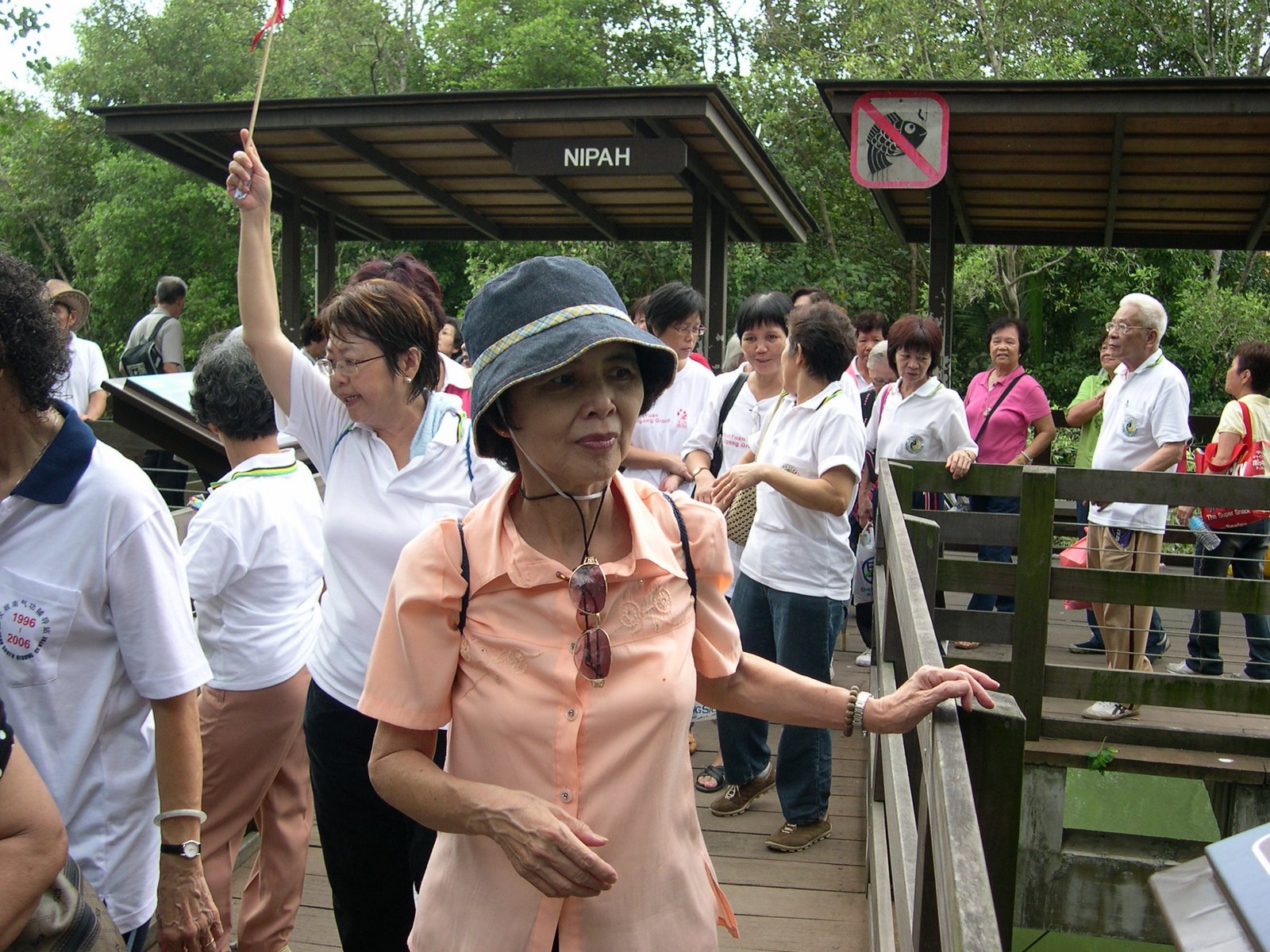 [DSCN3129.JPG]