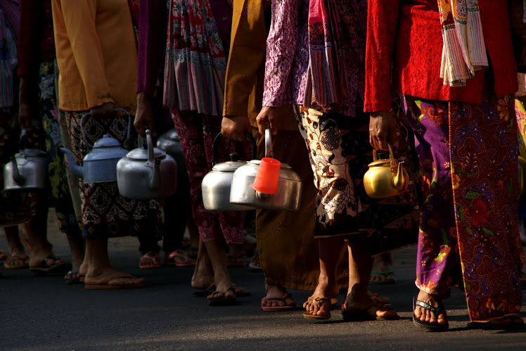 Gerak dan Langkah. 2009