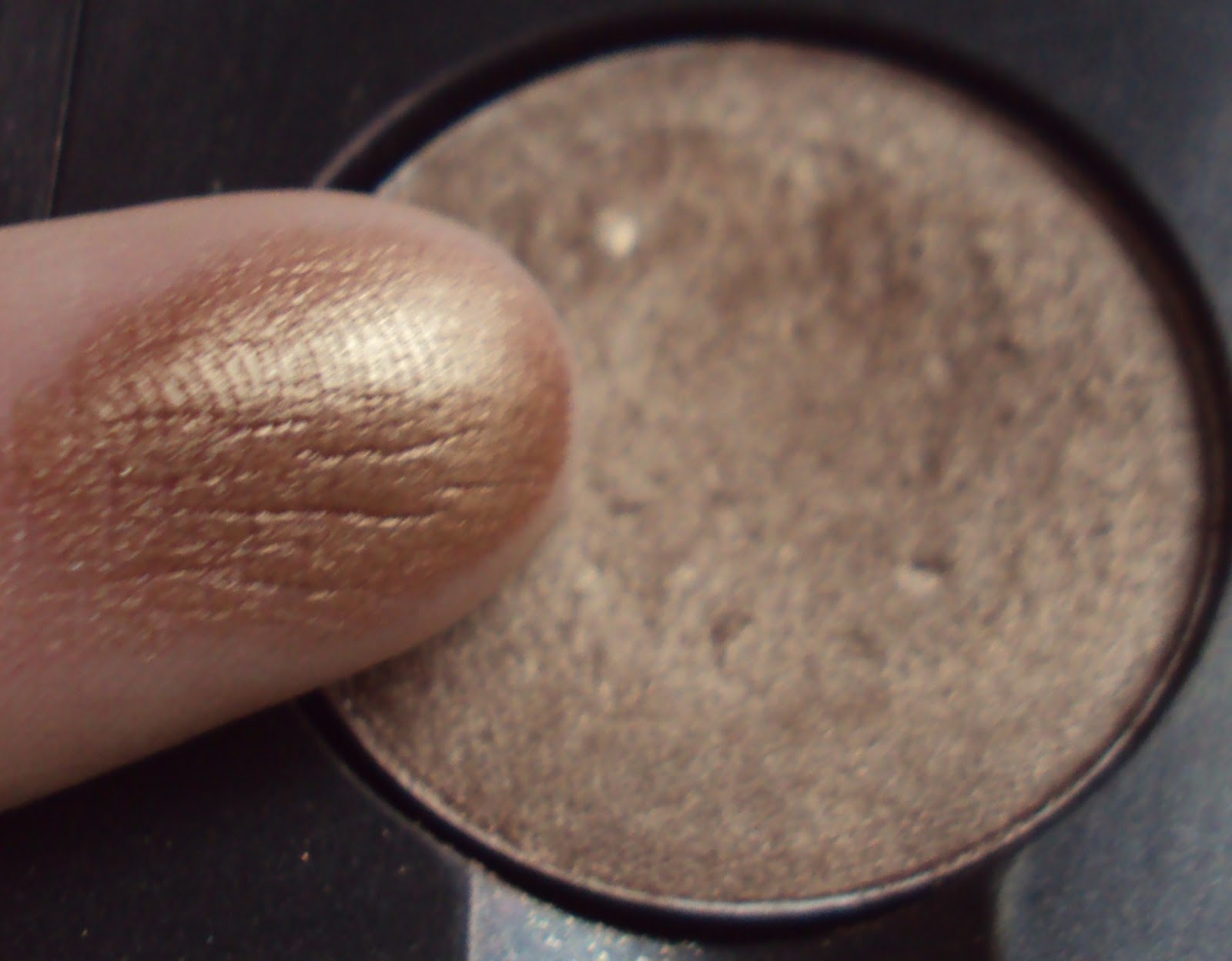 Woodwinked Mac Swatch