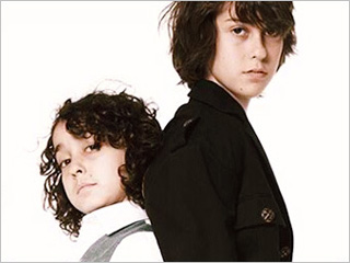 [naked-brothers-band_l.jpg]