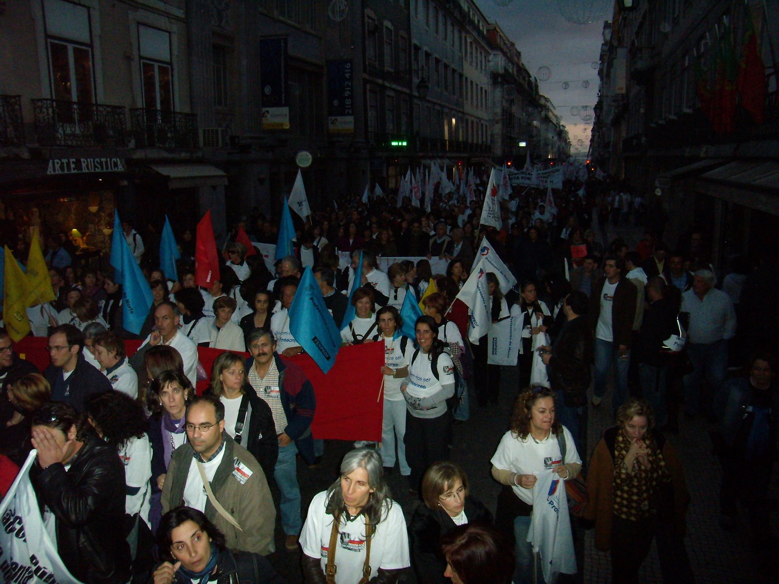 [PB080142.JPG]