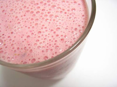 low calorie strawberry shake