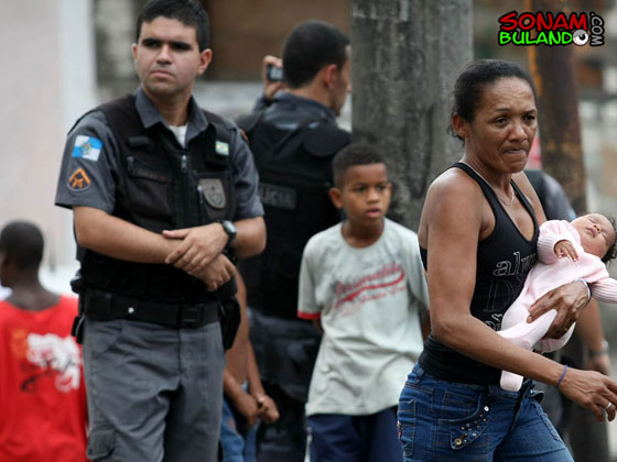 http://3.bp.blogspot.com/_cIo9EfwA9j8/TPAYgtQkE5I/AAAAAAAADAQ/5wcckozS5xg/s1600/guerra+2.jpg