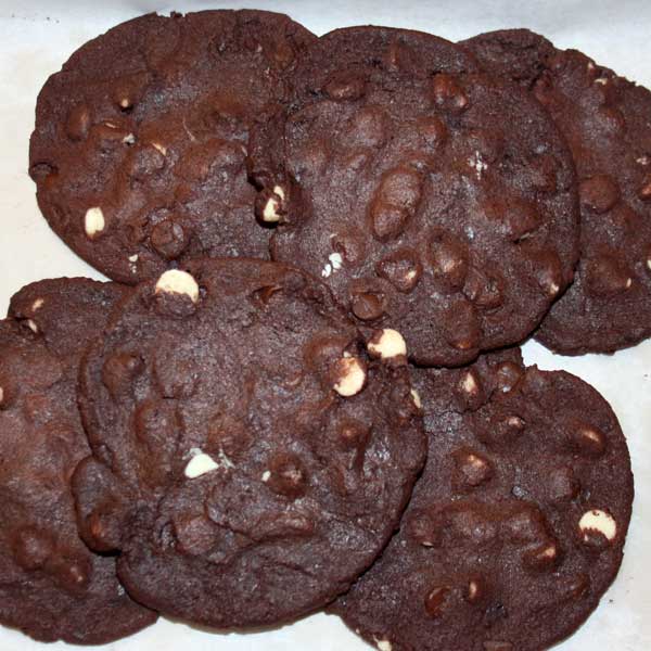 11th Day of Christmas Nik Snacks