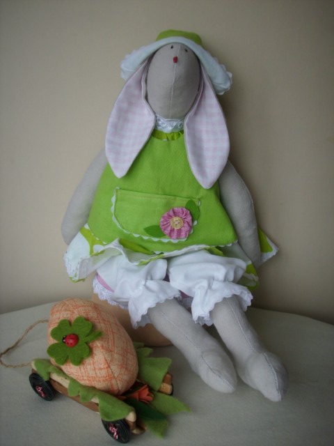 [Picture+044+[640x480].jpg]