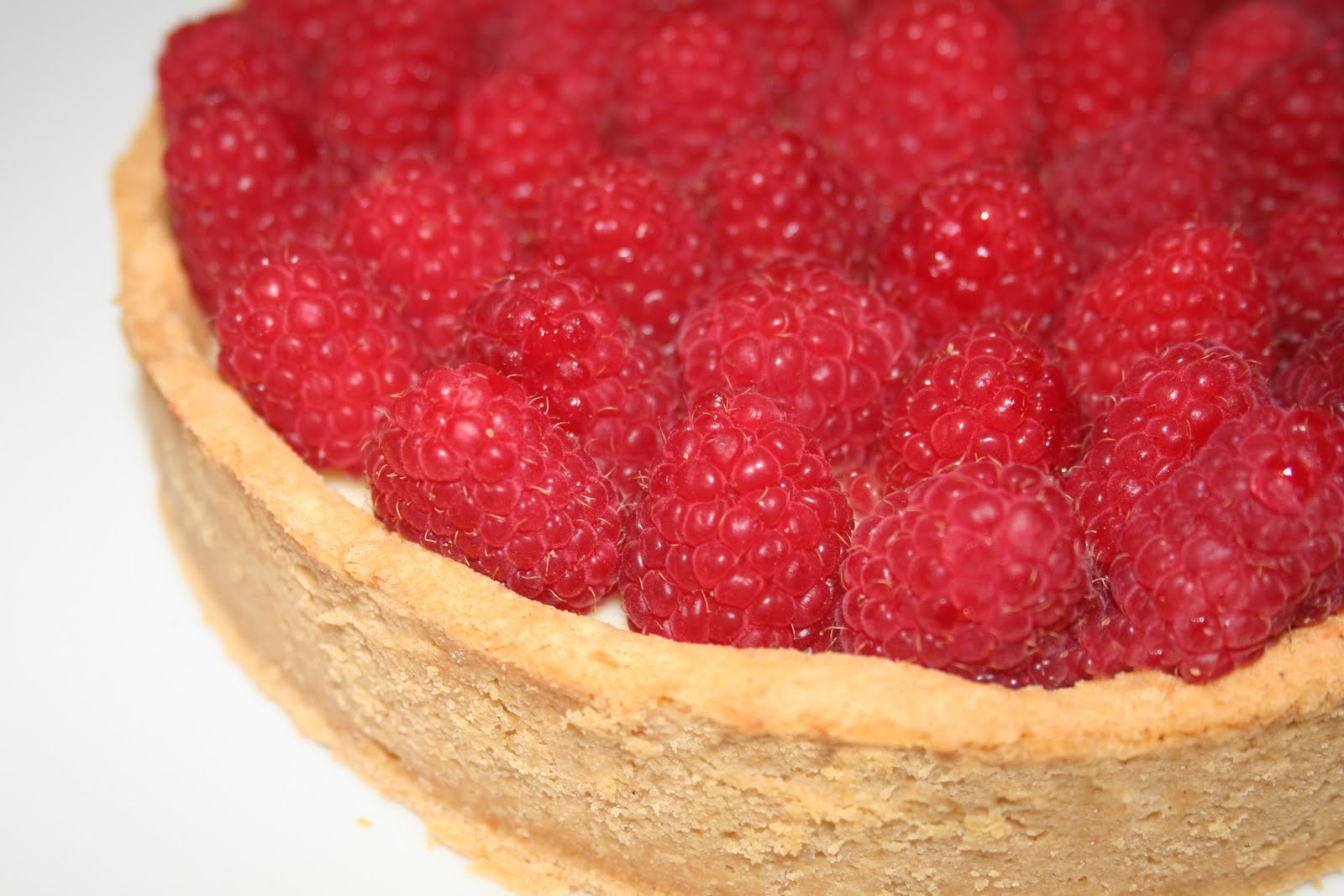 [tarte+aux+framboises+030.jpg]