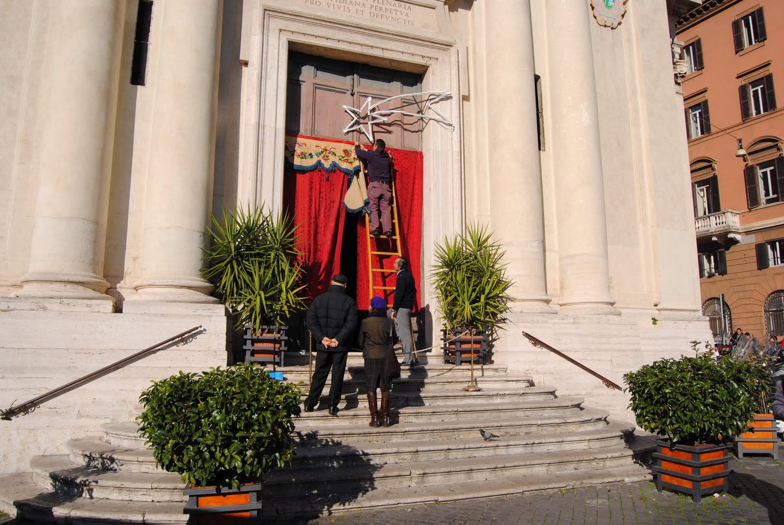 Orbis Catholicus Secundus Rome Christmas Decorations How It's Done