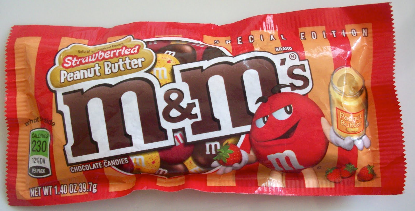 Obsessive Sweets Strawberried Peanut Butter m&m's