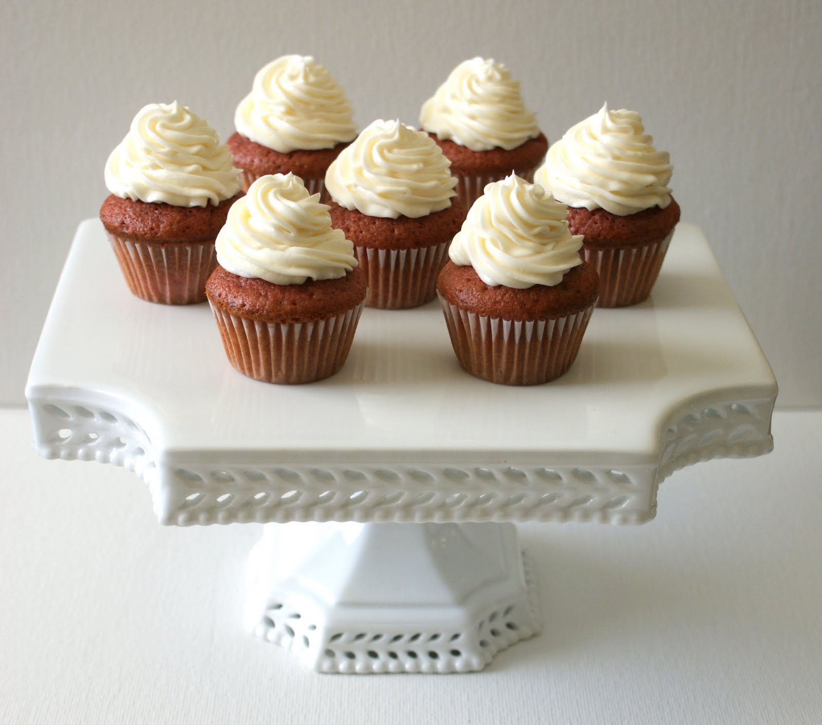 Red Velvet Mini Cupcakes Near Me