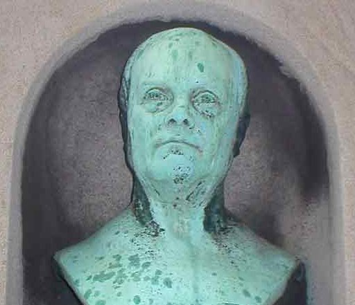 [busto.bmp]