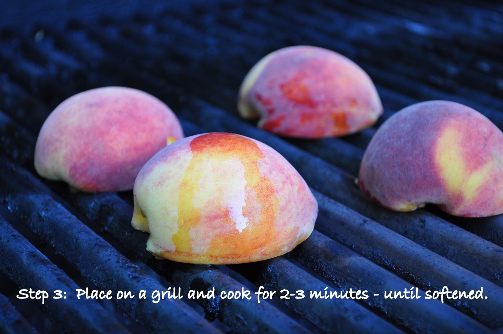 famfriendsfood So Easy Grilled Peaches