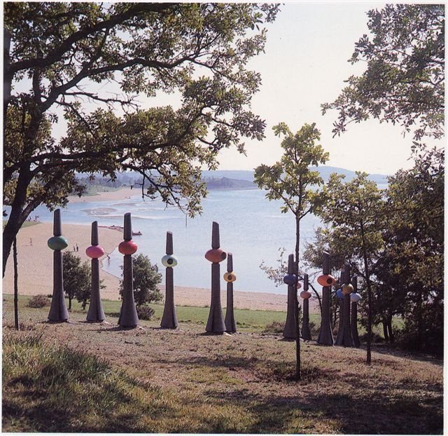 [BOSQUE+ALVAREZ.JPG]