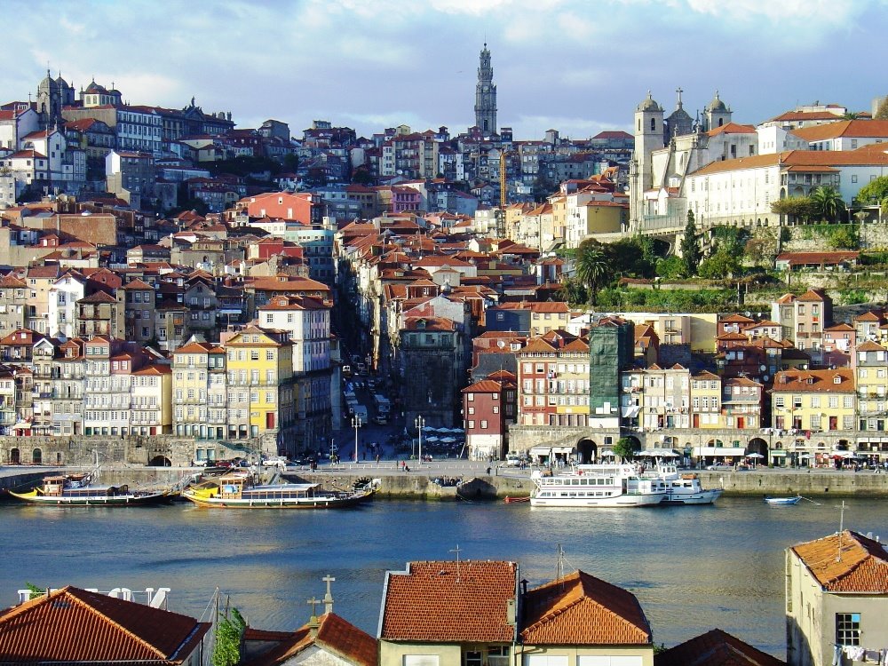 [Porto1.jpg]