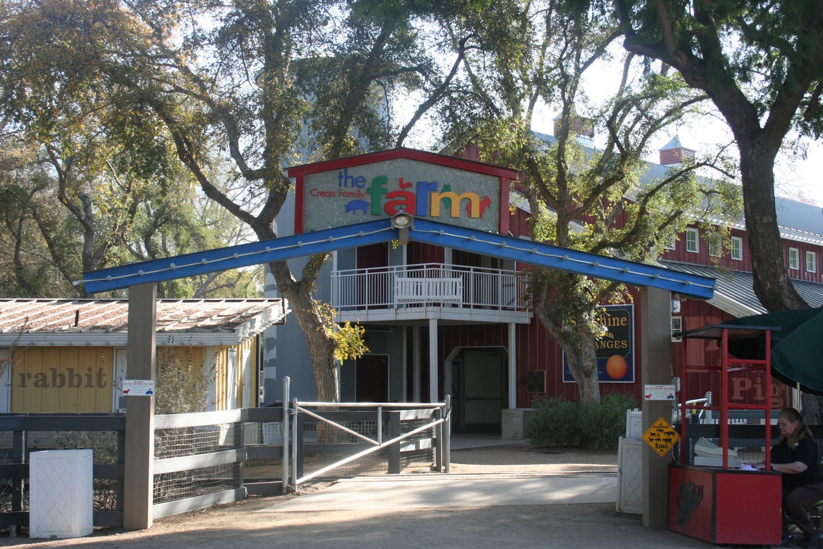 Santa Ana Zoo Daytripping Mom