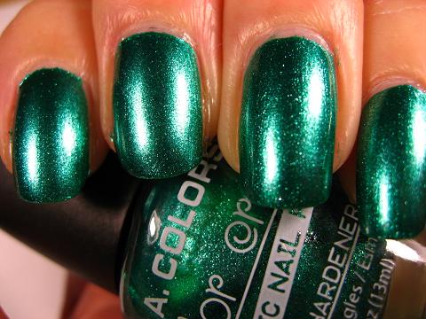 Right on the Nail: LA Colors Color Craze Metallic Polish Series: Green