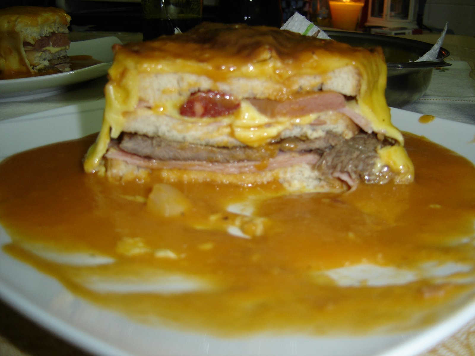[Francesinha.JPG]