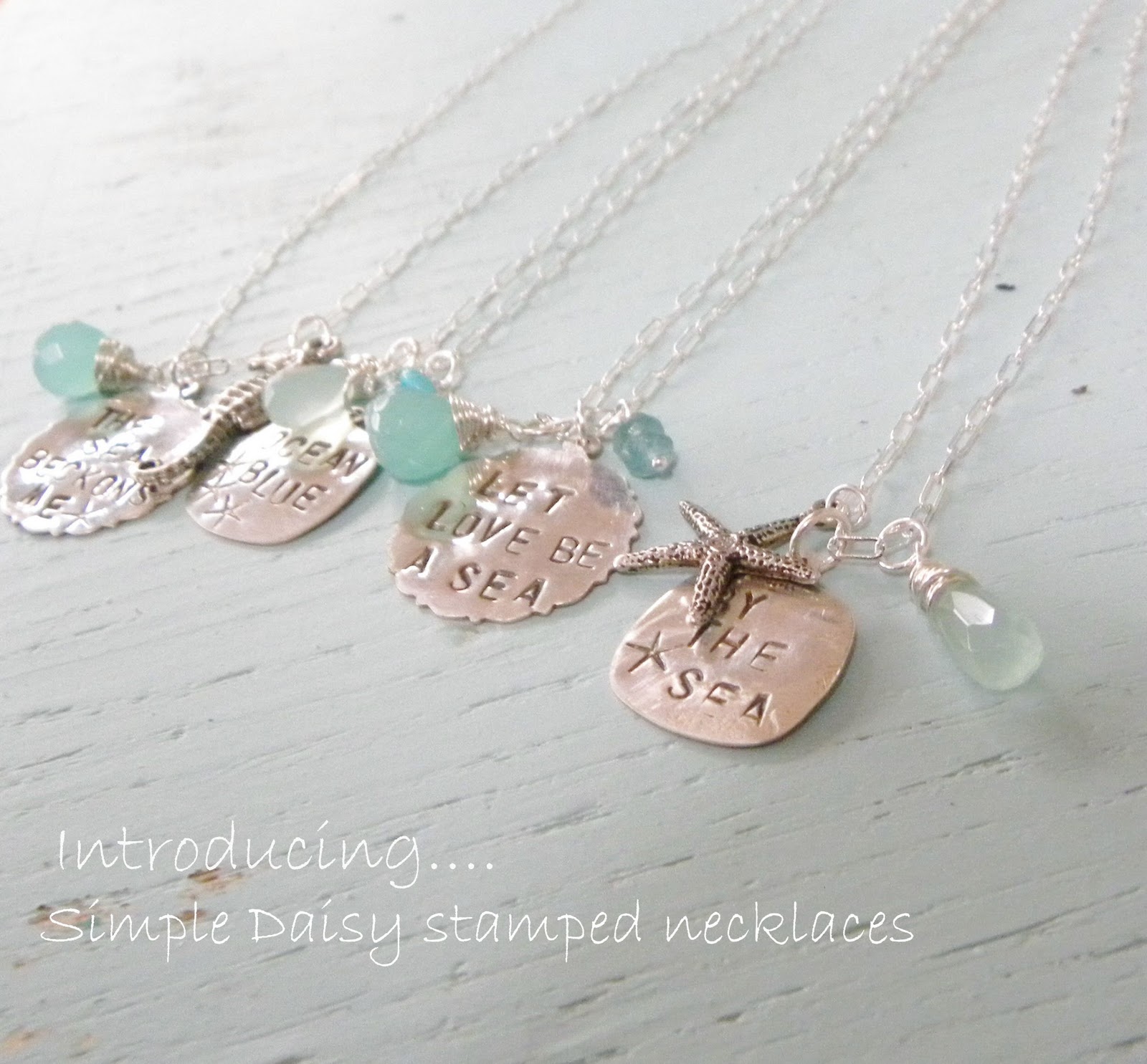 Simple Daisy {driftwood jewelry stands}