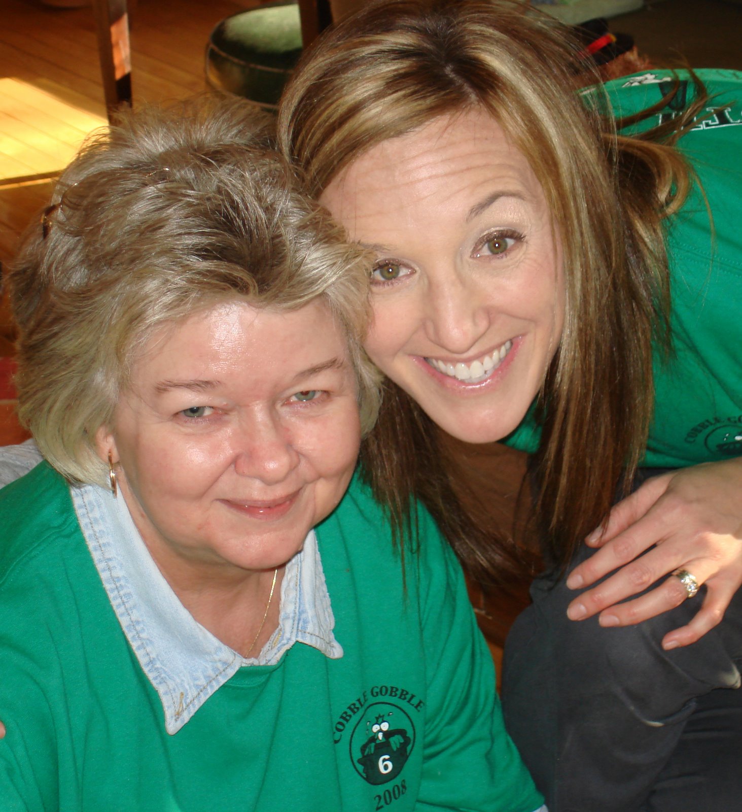 [nana+and+meg--gobble.jpg]