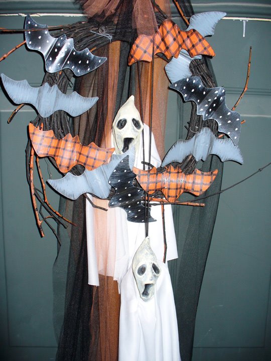 [07Hallow011.JPG]