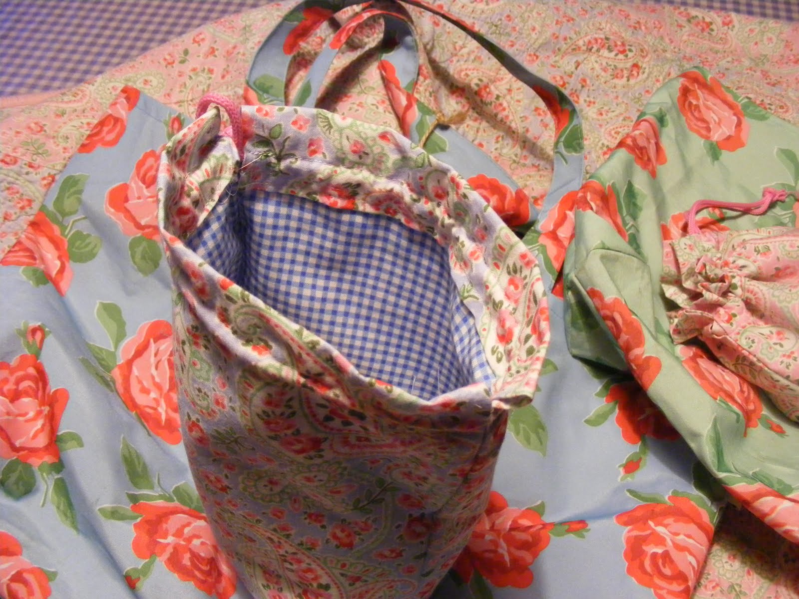 machinequilter Cath Kidston lunch Bags