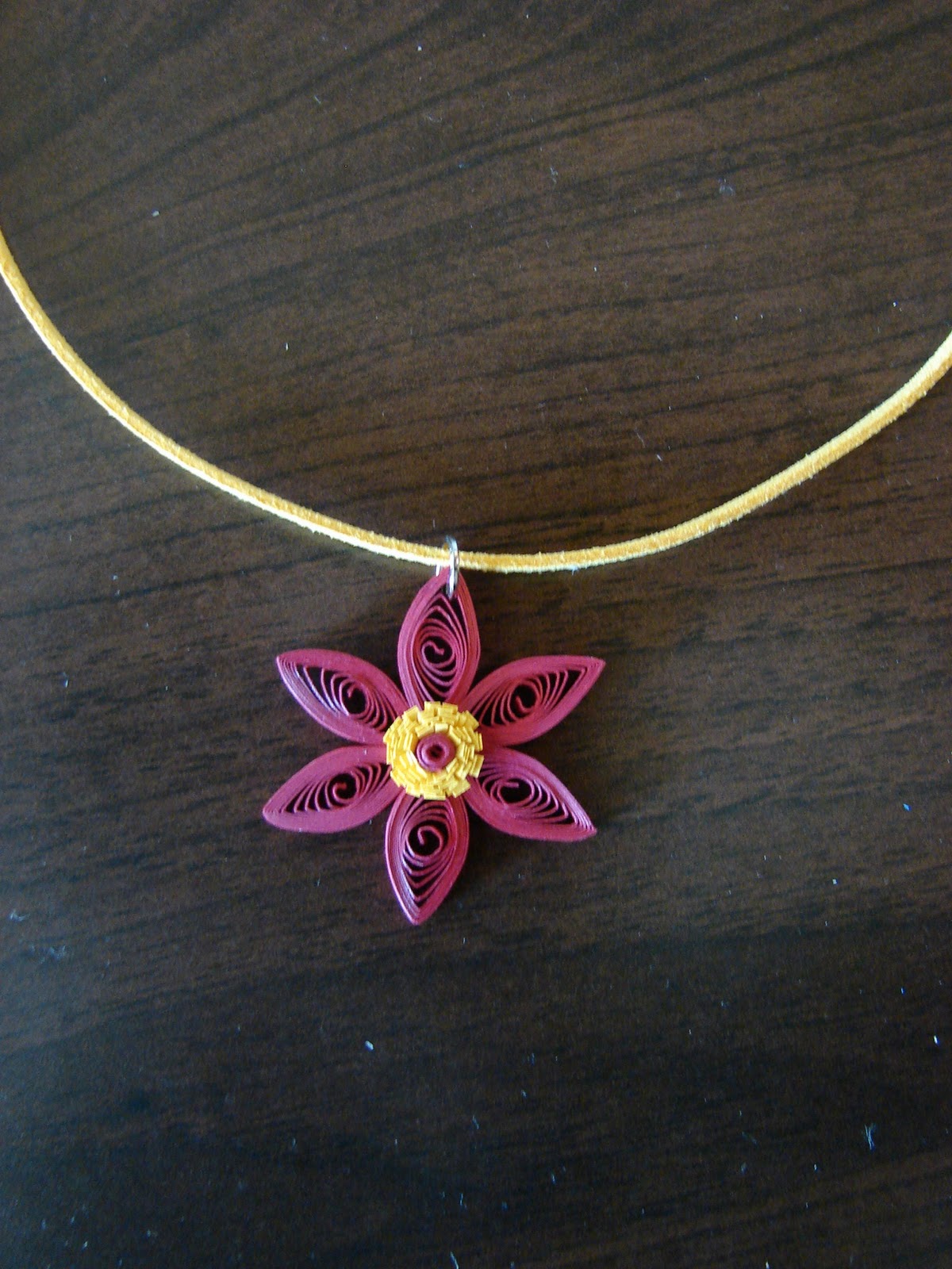 All About Quilling Quilled earrings and necklace
