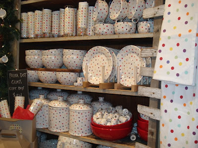 polka dot dishes