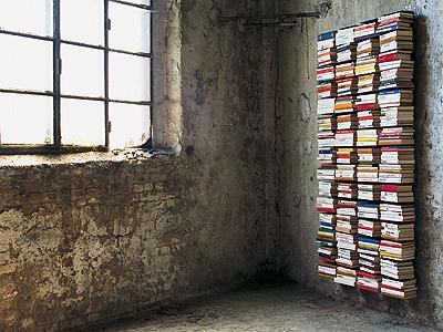 [moco-ptolomeo2-book-shelf.jpg]
