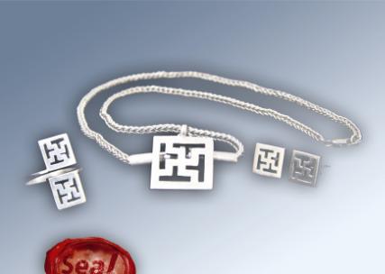 [2006_mongolian_swastika_ornament.jpg]