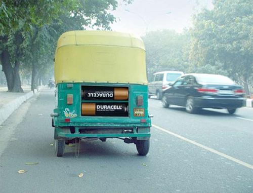 [duracell-powered-truck-optical-illusion.jpg]