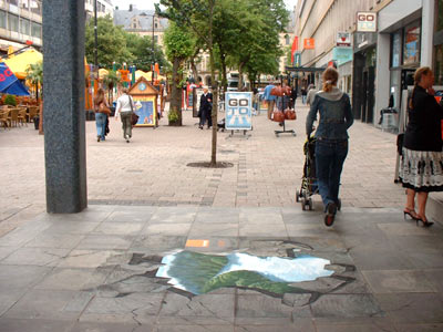 [street+art_orange_3.jpg]