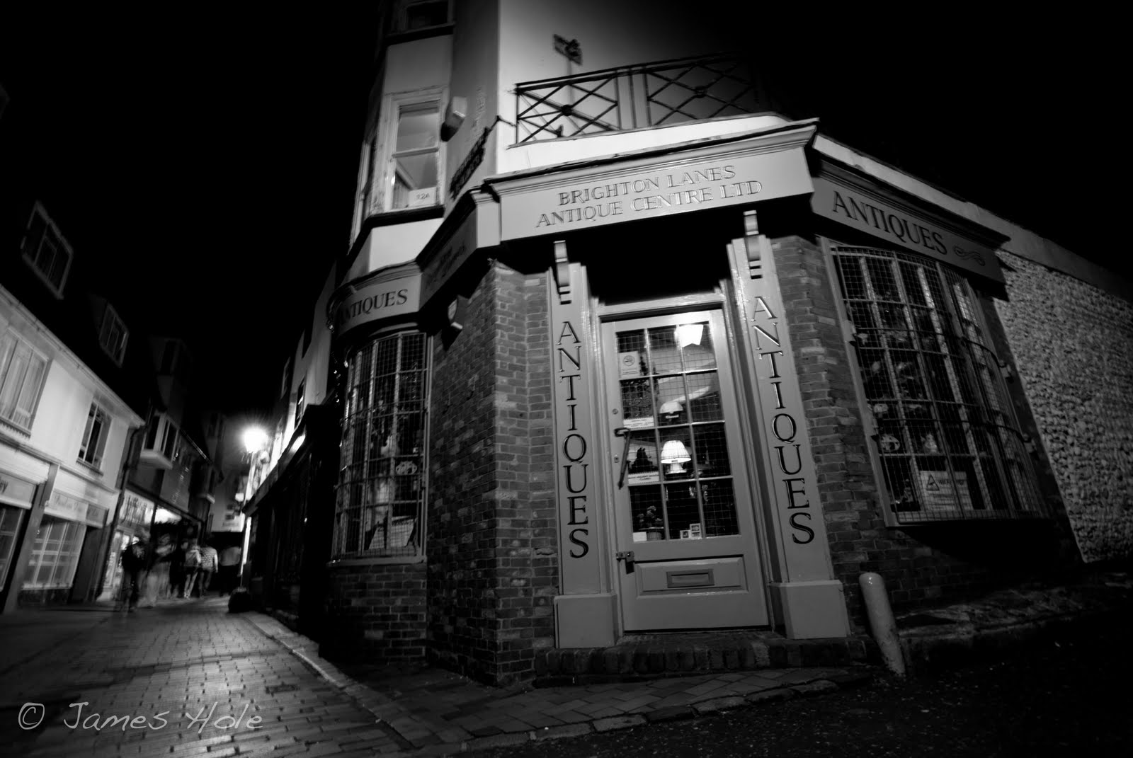 Hole Photo Antiques shop in Brighton lanes