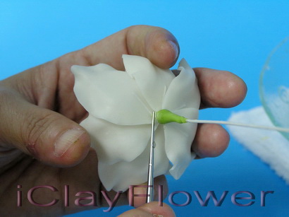 [วิธีทำดอกพุดซ้อนดินญี่ปุ่น-ดอกไม้ดินญี่ปุ่น-HandmadeClayflower_2.jpg]