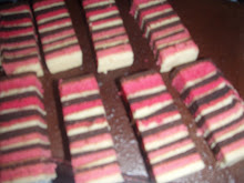 Lapis Strawbery & coklat