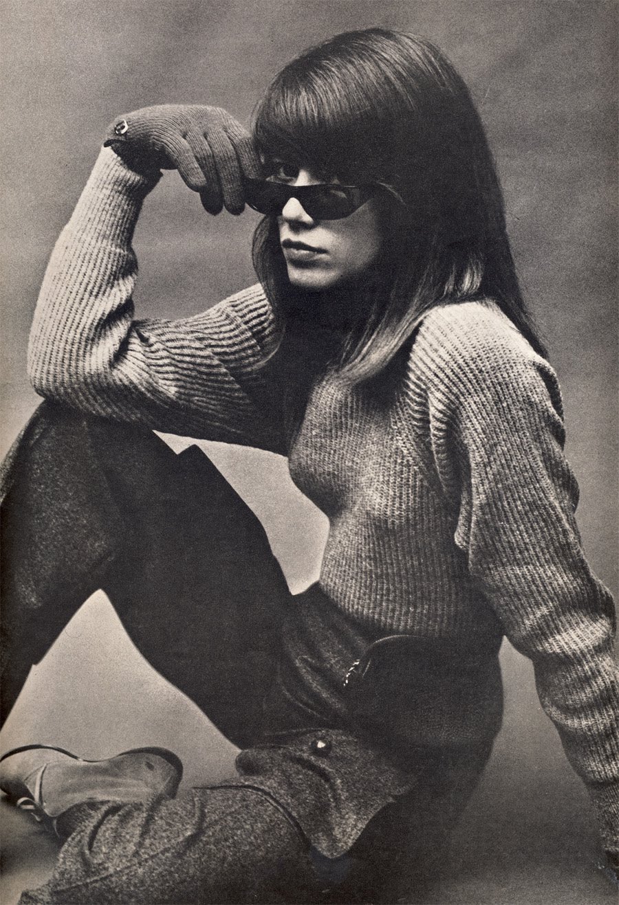 francoise hardy glasses beauty is a warm gun fran 231 oise hardy is a pre punk rocker francoise hardy glasses beauty is a warm gun fran 231 oise hardy is a pre punk rocker