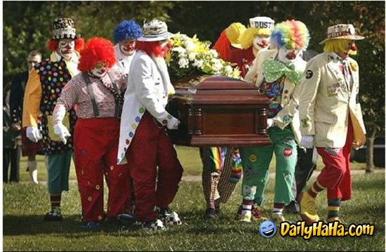 [clown_funeral.jpg]
