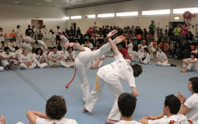 [ATLETAS+DE+CAPOEIRA+(3).JPG]