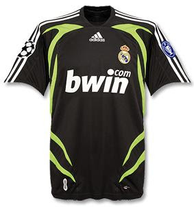 Como sera la camiseta 2011/12? Real+Madrid+08+Champions+2%C2%AA